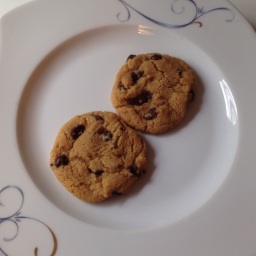 Cookies med sjokoladebiter uten gluten, melk og egg